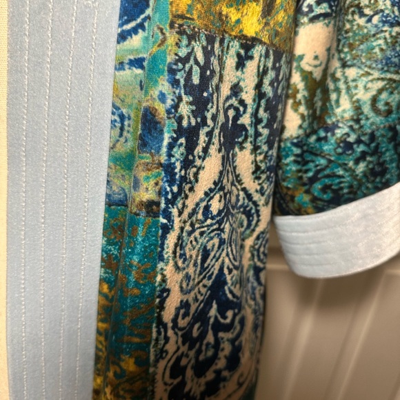 Multicolor Patterned Kimono Robe - Picture 5 of 6